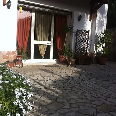 Macchiaria Bed & Breakfast